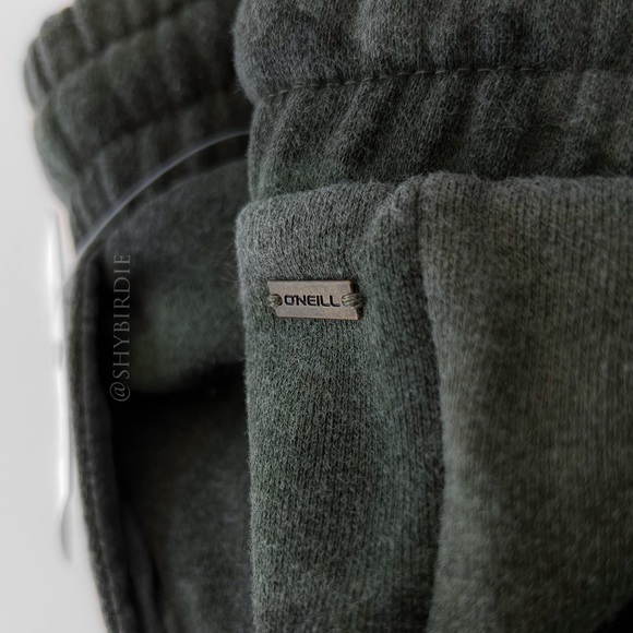 NWT O’Neill Arella Camo Sweatpant Joggers - Picture 3 of 11